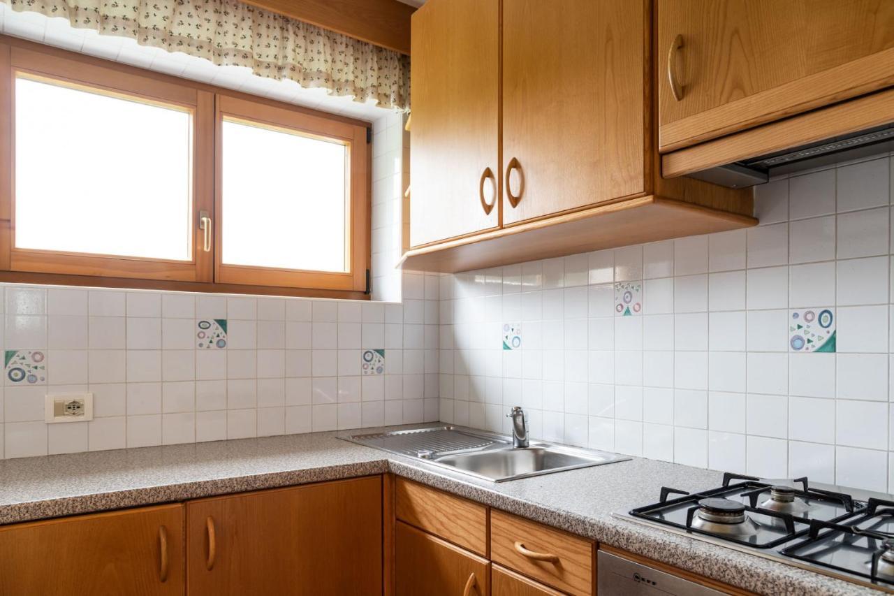 Garni Juri Bed & Breakfast ลาวิลลา ภายนอก รูปภาพ